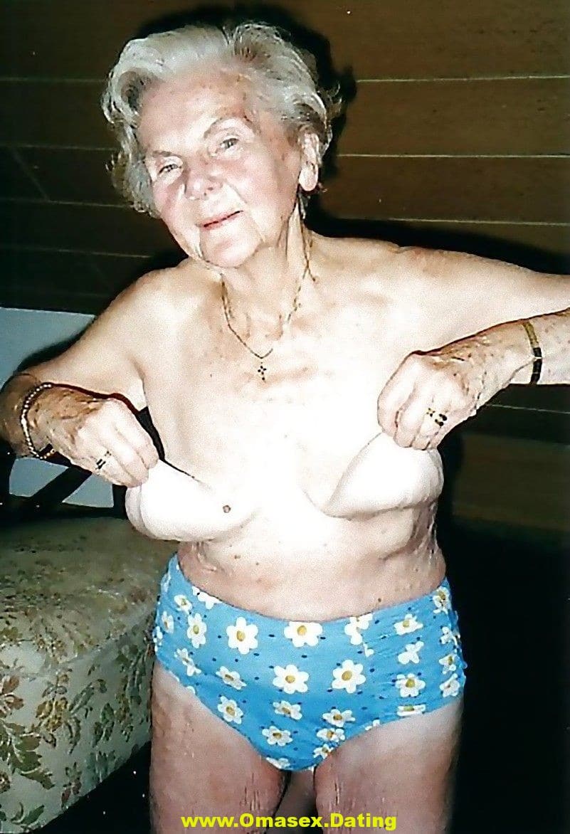 Old Grandma Tits 59